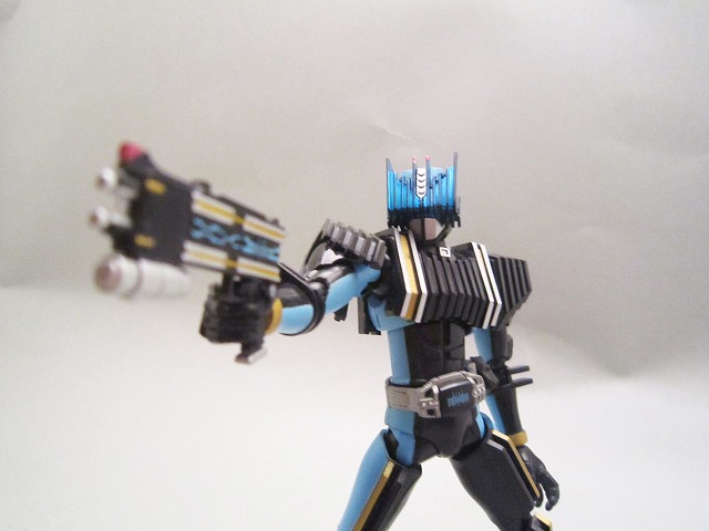 S.H.フィギュアーツ　仮面ライダーディエンド