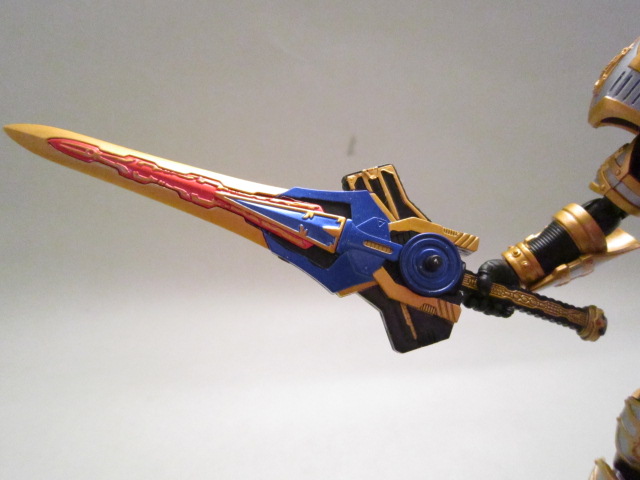 S.H.フィギュアーツ 仮面ライダーブレイド　キングフォーム