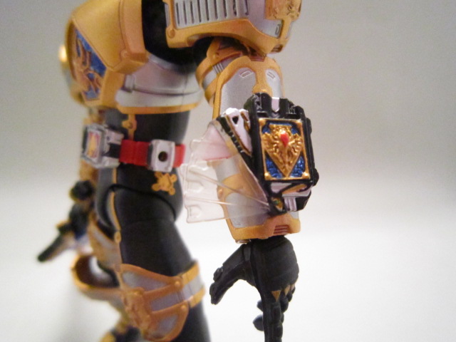 S.H.フィギュアーツ 仮面ライダーブレイド　キングフォーム