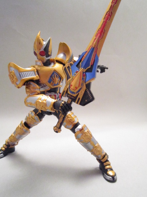 S.H.フィギュアーツ 仮面ライダーブレイド　キングフォーム