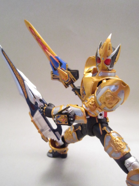 S.H.フィギュアーツ 仮面ライダーブレイド　キングフォーム