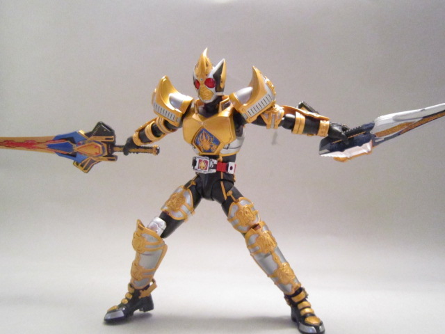 S.H.フィギュアーツ 仮面ライダーブレイド　キングフォーム