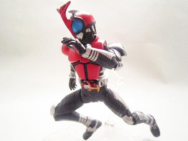 S.H.フィギュアーツ　仮面ライダーカブト　リニューアル(真骨彫)版