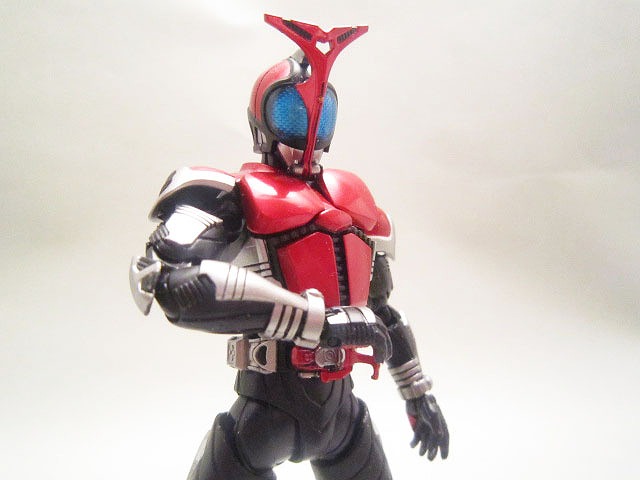 S.H.フィギュアーツ　仮面ライダーカブト　リニューアル(真骨彫)版