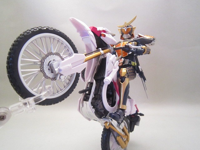 S.H.フィギュアーツ　サクラハリケーン