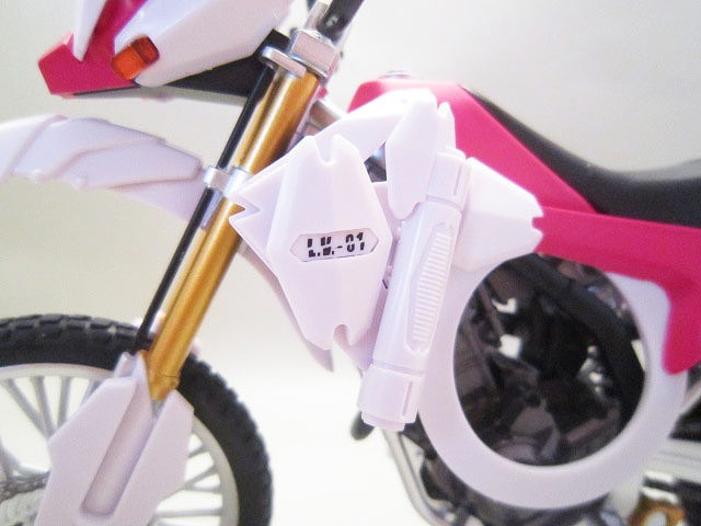 S.H.フィギュアーツ　サクラハリケーン