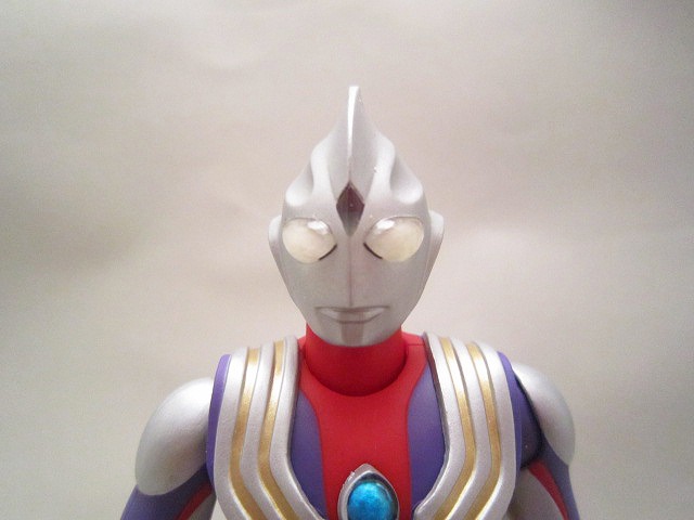 ULTRA-ACT　ウルトラマンティガ　　ver.2(リニューアル)