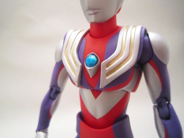 ULTRA-ACT　ウルトラマンティガ　　ver.2(リニューアル)