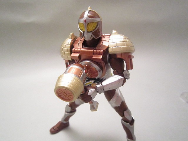 S.H.フィギュアーツ　仮面ライダーグリドン　ドングリアームズ