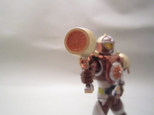 S.H.フィギュアーツ　仮面ライダーグリドン　ドングリアームズ