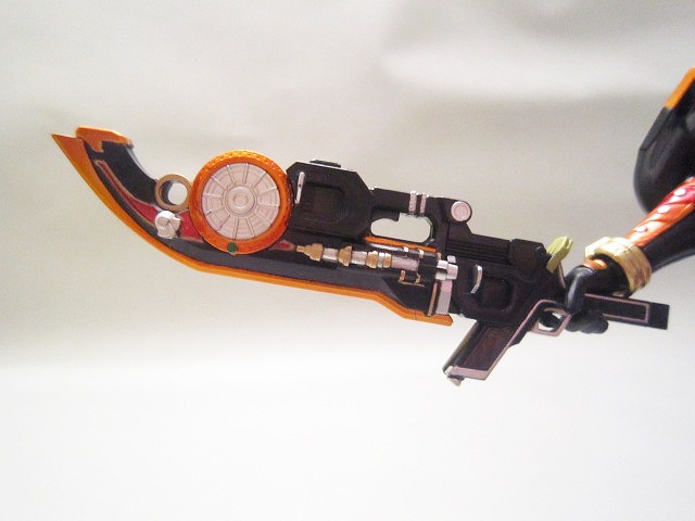 S.H.フィギュアーツ　仮面ライダー鎧武　カチドキアームズ