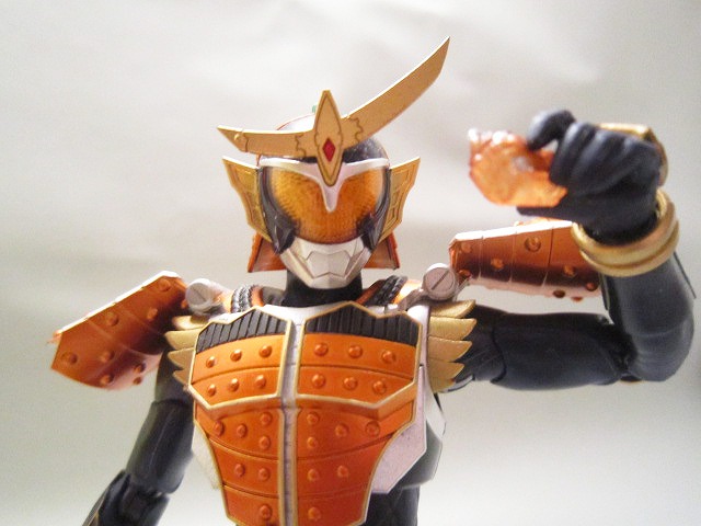 S.H.フィギュアーツ　仮面ライダー鎧武　カチドキアームズ