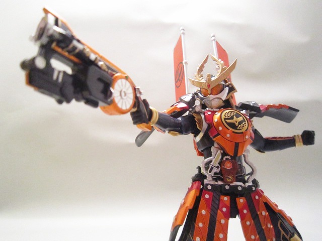 S.H.フィギュアーツ　仮面ライダー鎧武　カチドキアームズ