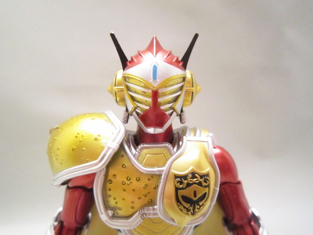 S.H.フィギュアーツ　仮面ライダーバロン　レモンエナジーアームズ