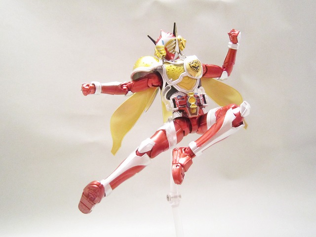 S.H.フィギュアーツ　仮面ライダーバロン　レモンエナジーアームズ