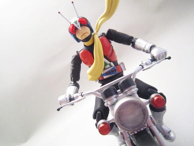 S.H.フィギュアーツ　ライダーマンマシン