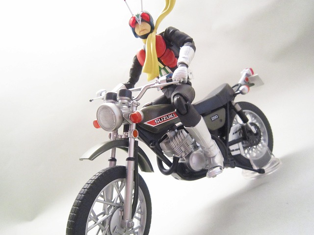 S.H.フィギュアーツ　ライダーマンマシン