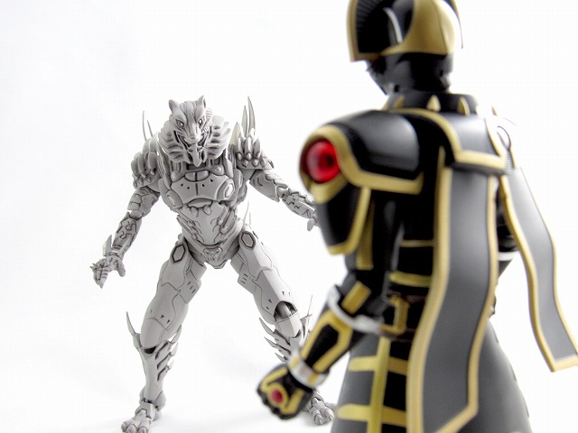 S.H.フィギュアーツ　ウルフオルフェノク　レビュー