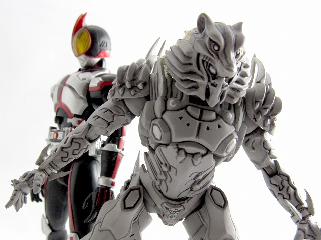 S.H.フィギュアーツ　ウルフオルフェノク　レビュー