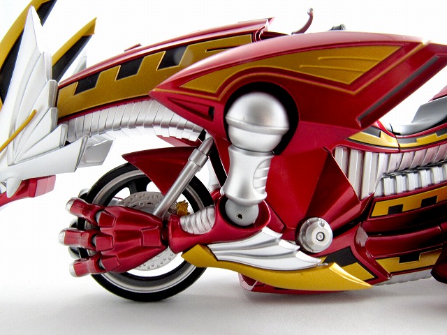 S.H.フィギュアーツ　ドラグランザー　レビュー　仮面ライダー龍騎サバイブ　レビュー