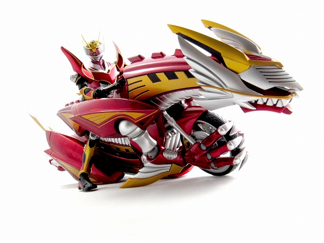 S.H.フィギュアーツ　ドラグランザー　レビュー　仮面ライダー龍騎サバイブ　レビュー