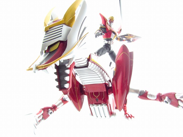 S.H.フィギュアーツ　ドラグランザー　レビュー　仮面ライダー龍騎サバイブ　レビュー