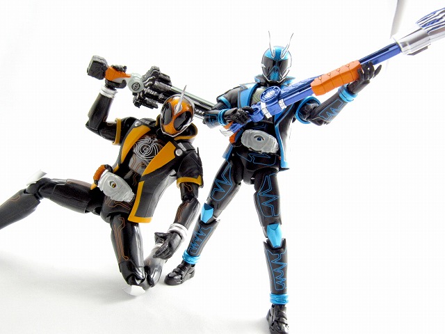 S.H.フィギュアーツ　仮面ライダースペクター　レビュー 