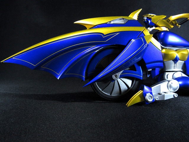 S.H.フィギュアーツ　ダークレイダー　レビュー レビュー