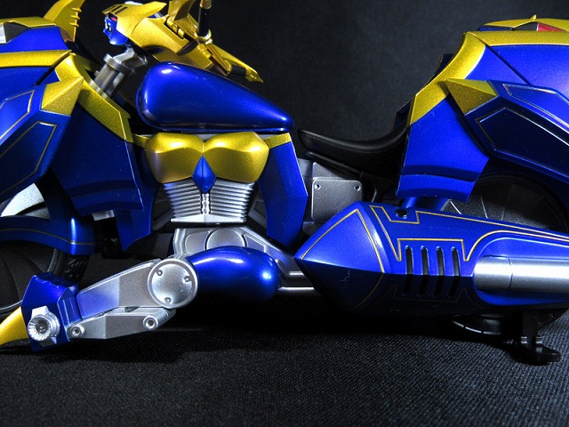 S.H.フィギュアーツ　ダークレイダー　レビュー レビュー