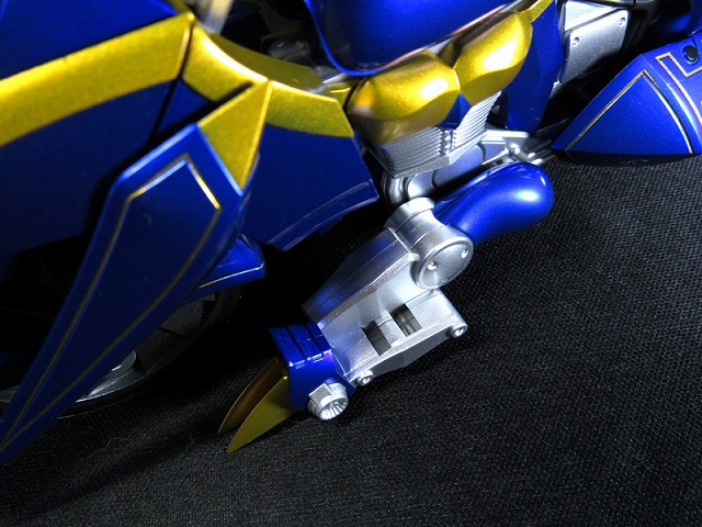 S.H.フィギュアーツ　ダークレイダー　レビュー レビュー 