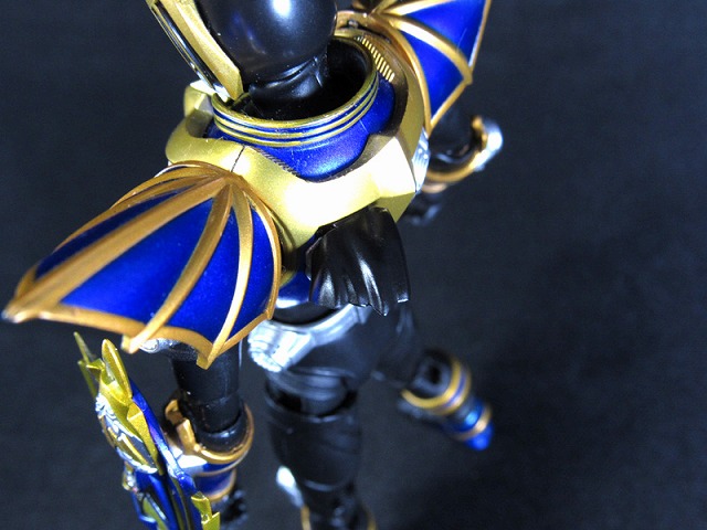 S.H.フィギュアーツ　ダークレイダー　レビュー レビュー 