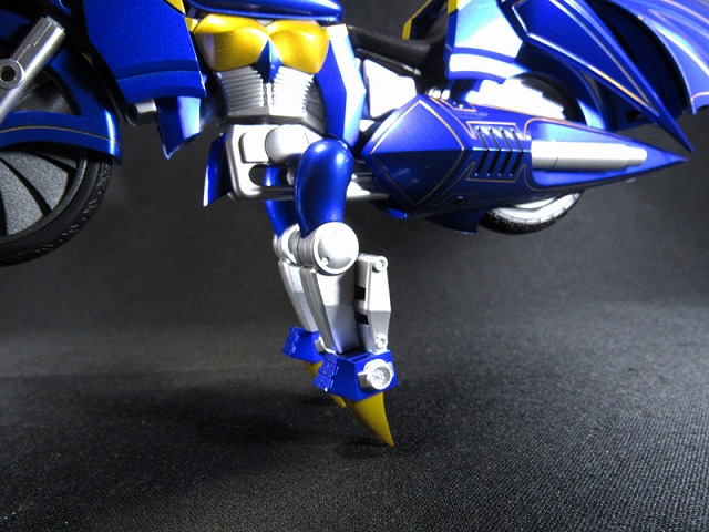 S.H.フィギュアーツ　ダークレイダー　レビュー レビュー 