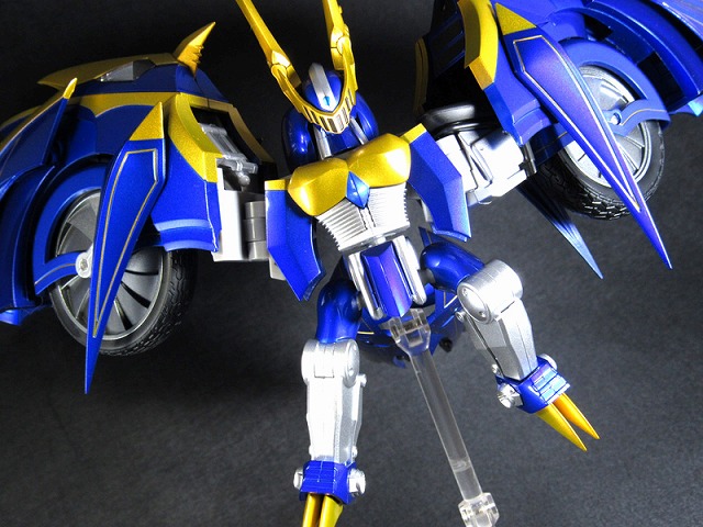 S.H.フィギュアーツ　ダークレイダー　レビュー 