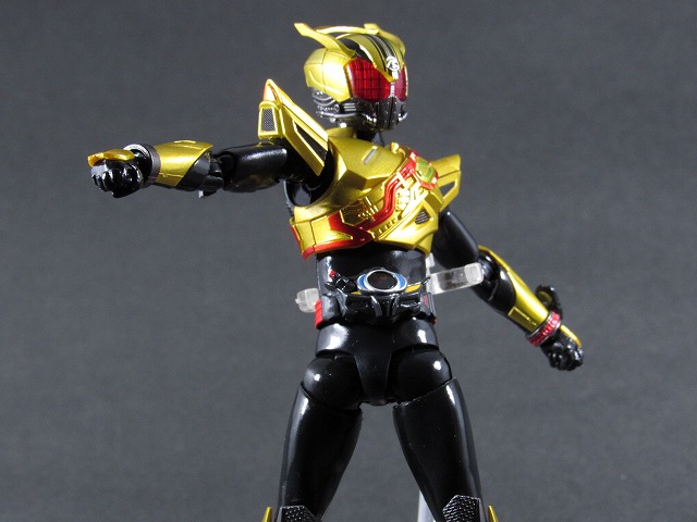 S.H.フィギュアーツ　仮面ライダーゴルドドライブ　レビュー レビュー 