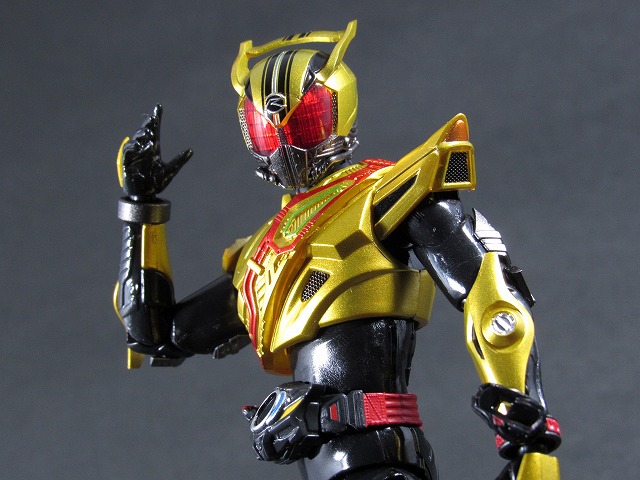 S.H.フィギュアーツ　仮面ライダーゴルドドライブ　レビュー レビュー 