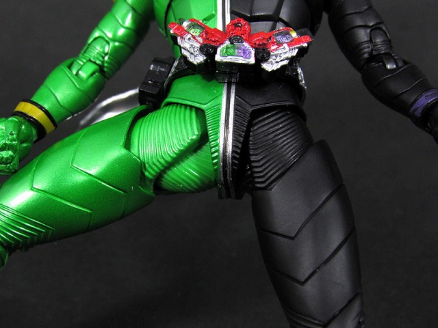 S.H.フィギュアーツ 仮面ライダーW　サイクロンジョーカー　真骨彫製法　レビュー