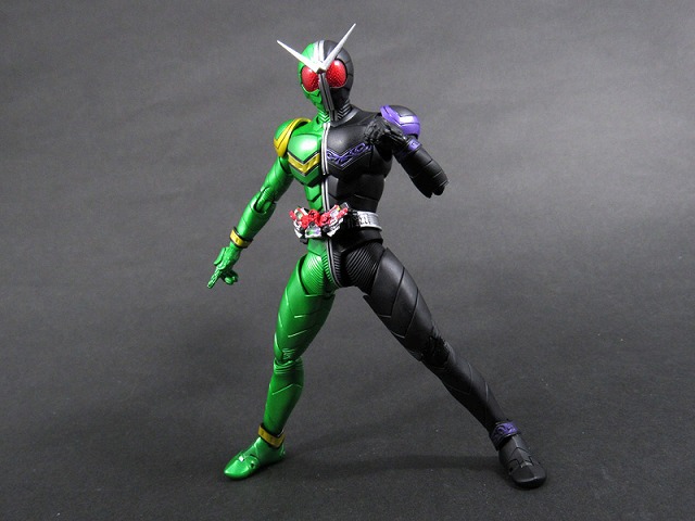 S.H.フィギュアーツ 仮面ライダーW　サイクロンジョーカー　真骨彫製法　レビュー