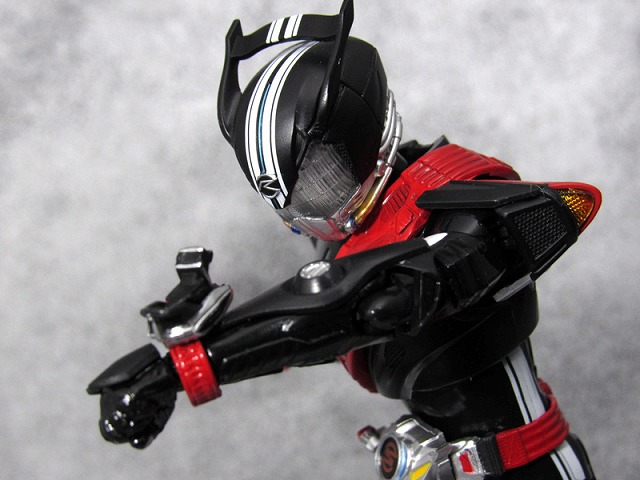 S.H.フィギュアーツ　仮面ライダーゼロドライブ　レビュー 