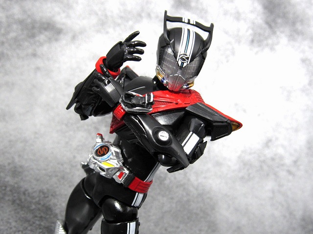 S.H.フィギュアーツ　仮面ライダーゼロドライブ　レビュー 