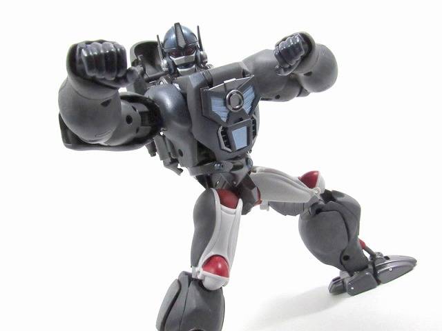 マスターピース　MP32　コンボイ　ビーストウォーズ　　レビュー