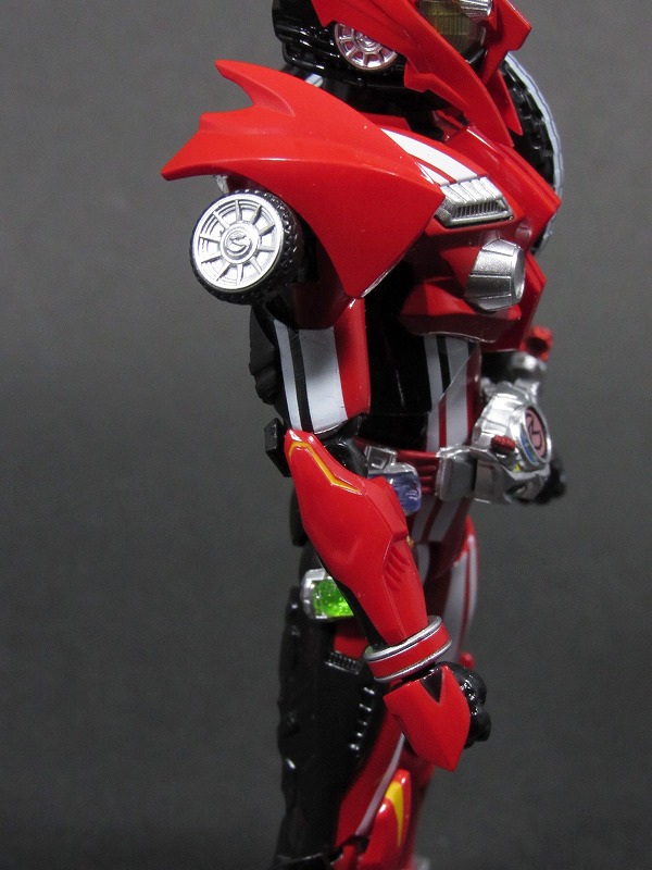 S.H.フィギュアーツ　仮面ライダードライブ タイプトライドロン タイヤカキマゼールセット　レビュー