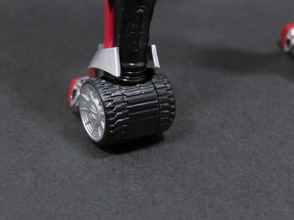 S.H.フィギュアーツ　仮面ライダードライブ タイプトライドロン タイヤカキマゼールセット　レビュー
