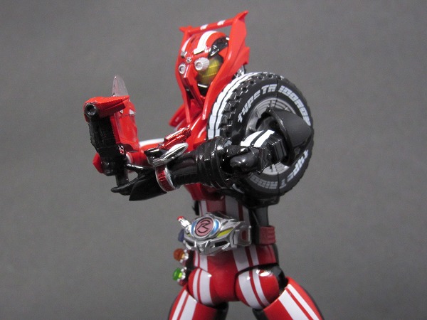 S.H.フィギュアーツ　仮面ライダードライブ タイプトライドロン タイヤカキマゼールセット　レビュー 