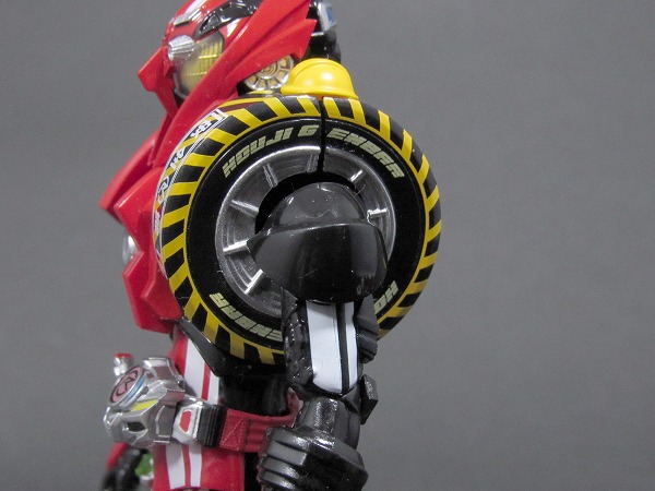 S.H.フィギュアーツ　仮面ライダードライブ タイプトライドロン タイヤカキマゼールセット　レビュー