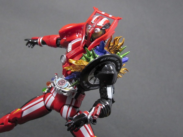 S.H.フィギュアーツ　仮面ライダードライブ タイプトライドロン タイヤカキマゼールセット　レビュー