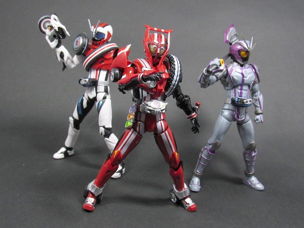 S.H.フィギュアーツ　仮面ライダードライブ タイプトライドロン タイヤカキマゼールセット　レビュー