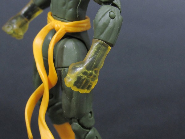 マーベルレジェンド　MARVEL LEGENDS　アイアンフィスト IRONFIST　レビュー　全身