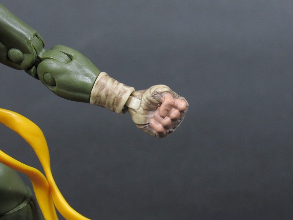 マーベルレジェンド　MARVEL LEGENDS　アイアンフィスト IRONFIST　レビュー　付属品