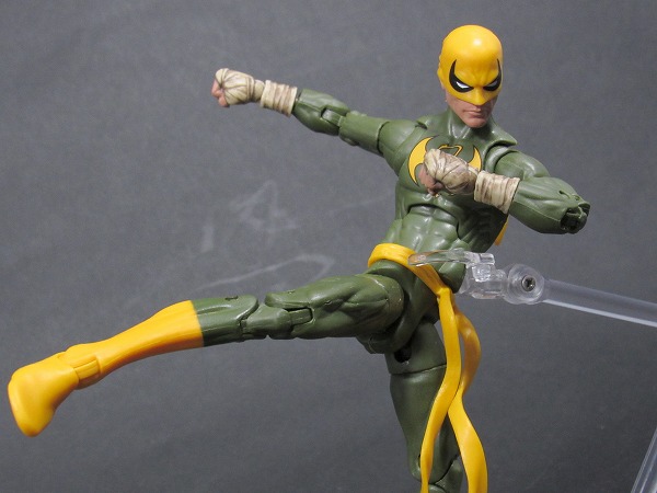 マーベルレジェンド　MARVEL LEGENDS　アイアンフィスト IRONFIST　レビュー　アクション