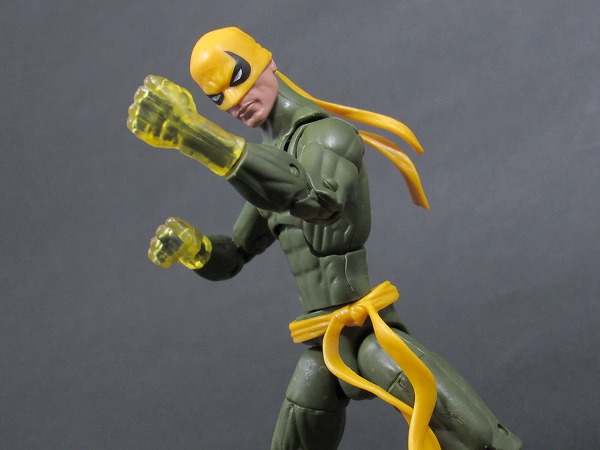 マーベルレジェンド　MARVEL LEGENDS　アイアンフィスト IRONFIST　レビュー　アクション